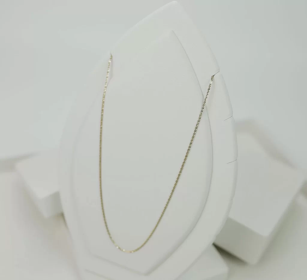 Buying a Cuban Link Chain Online: Red Flags and Safe Shopping Tips