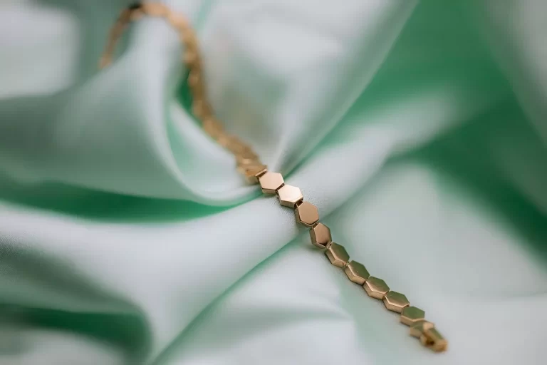 Cuban Link Anklets: Sizing, Width and Style
