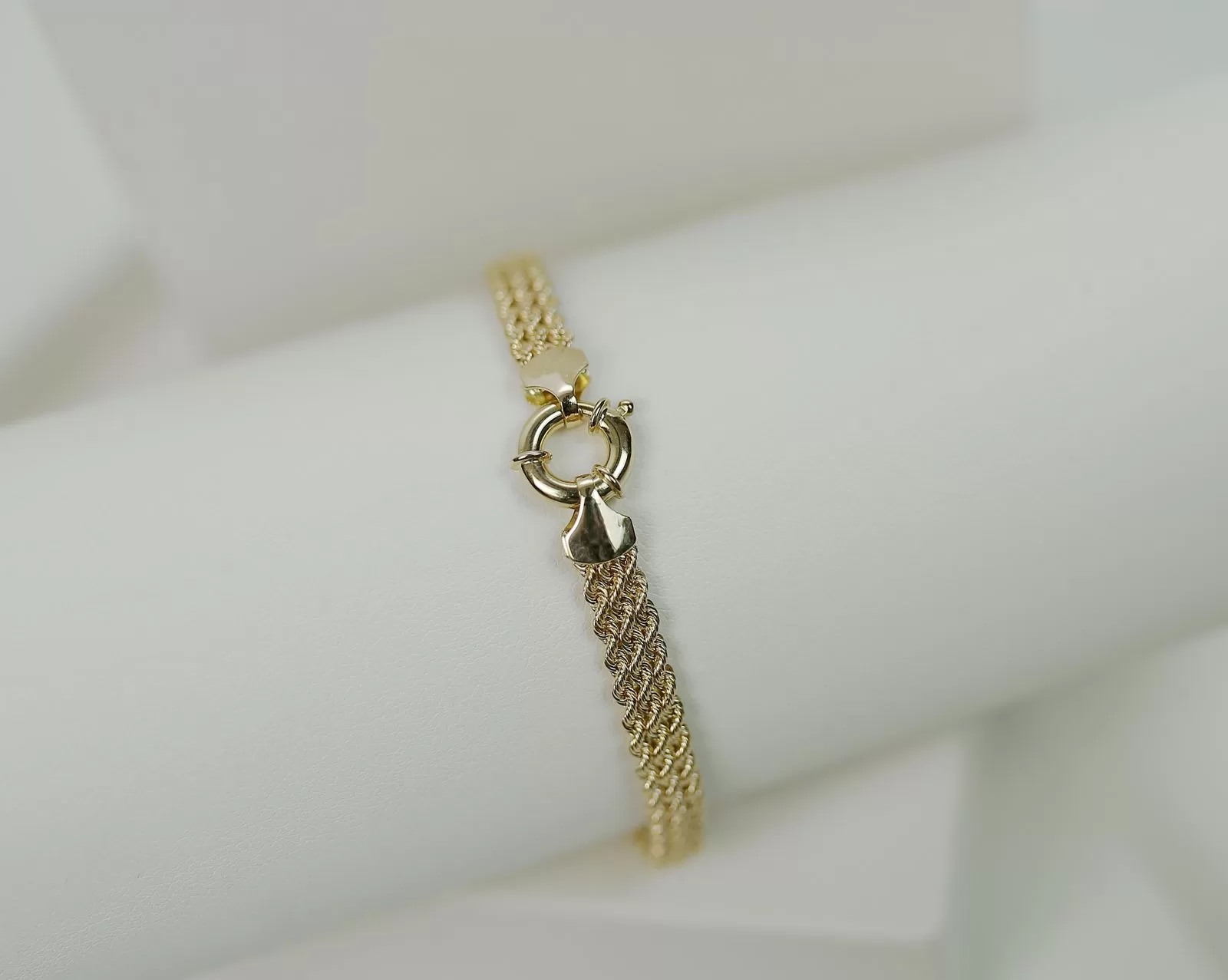Cuban Link Chain Clasps: Box Lock, Lobster Claw and Fold-Over