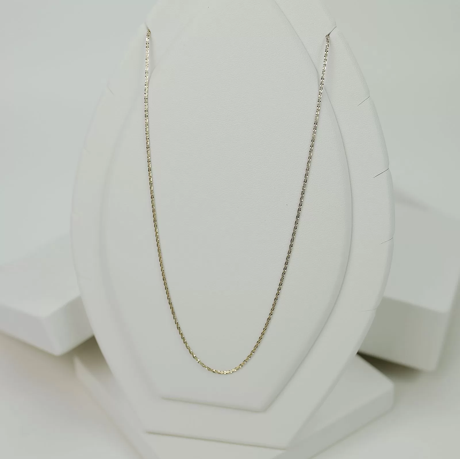 Cuban Link Chain Length Guide: Where Each Length Sits