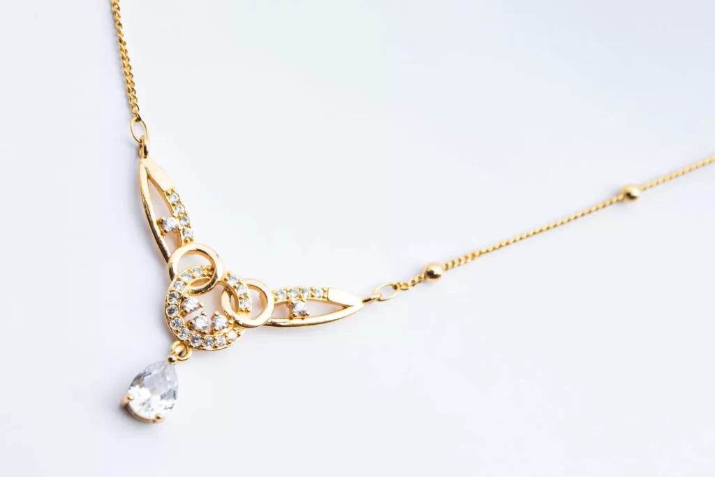 Cuban Link Chains for Women: Styling Ideas
