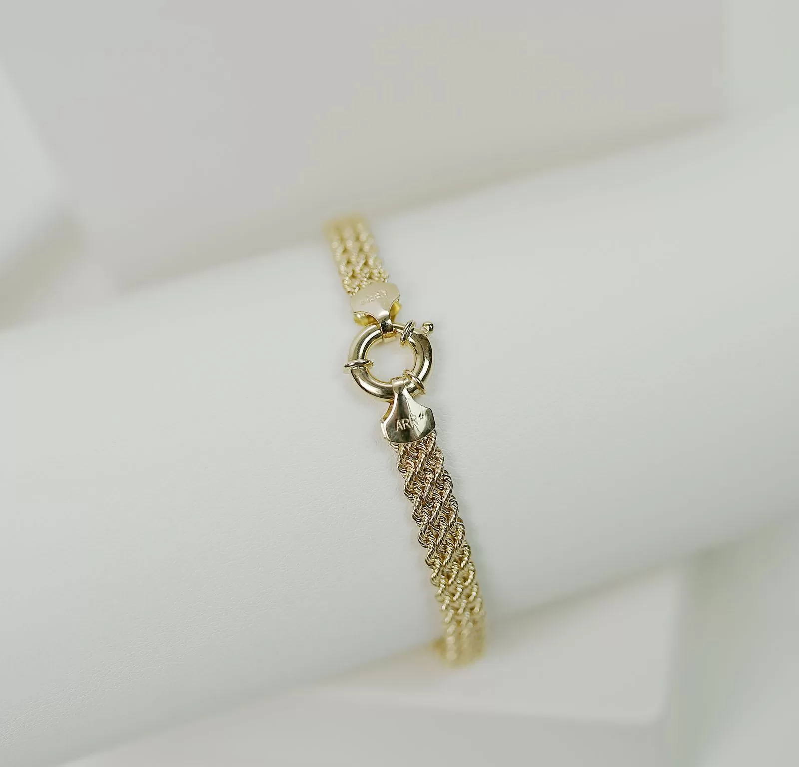 Gold Hallmarks and Stamps on Cuban Link Chains Explained