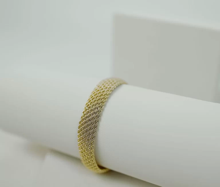 Gold Plated vs Gold Filled vs Vermeil vs Solid Gold