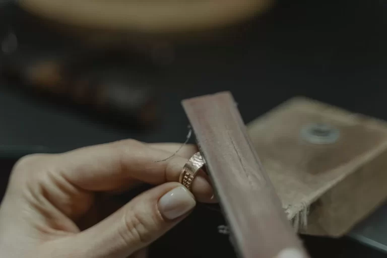 How to Polish a Cuban Link Chain and Bring Back the Shine