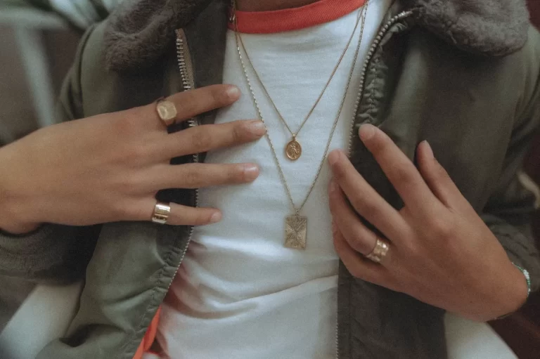 How to Wear a Cuban Link Chain with Everyday Outfits