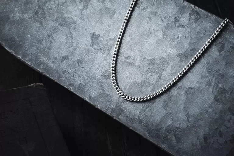 Stainless Steel Cuban Link Chains: Pros, Cons and Who They Suit